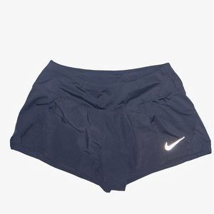 Nike women’s running shorts